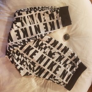 Nike Joggers